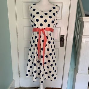 OH BABY Dress White Navy Exaggerated Polka Dots Scoop Neck Coral Sash Maternity